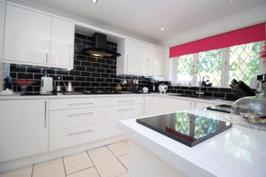 Kitchen- click for photo gallery